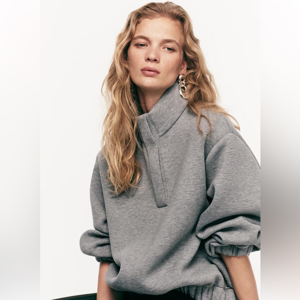 New H&M Viral Gray High Neck Scuba Sweatshirt - Picture 5 of 11